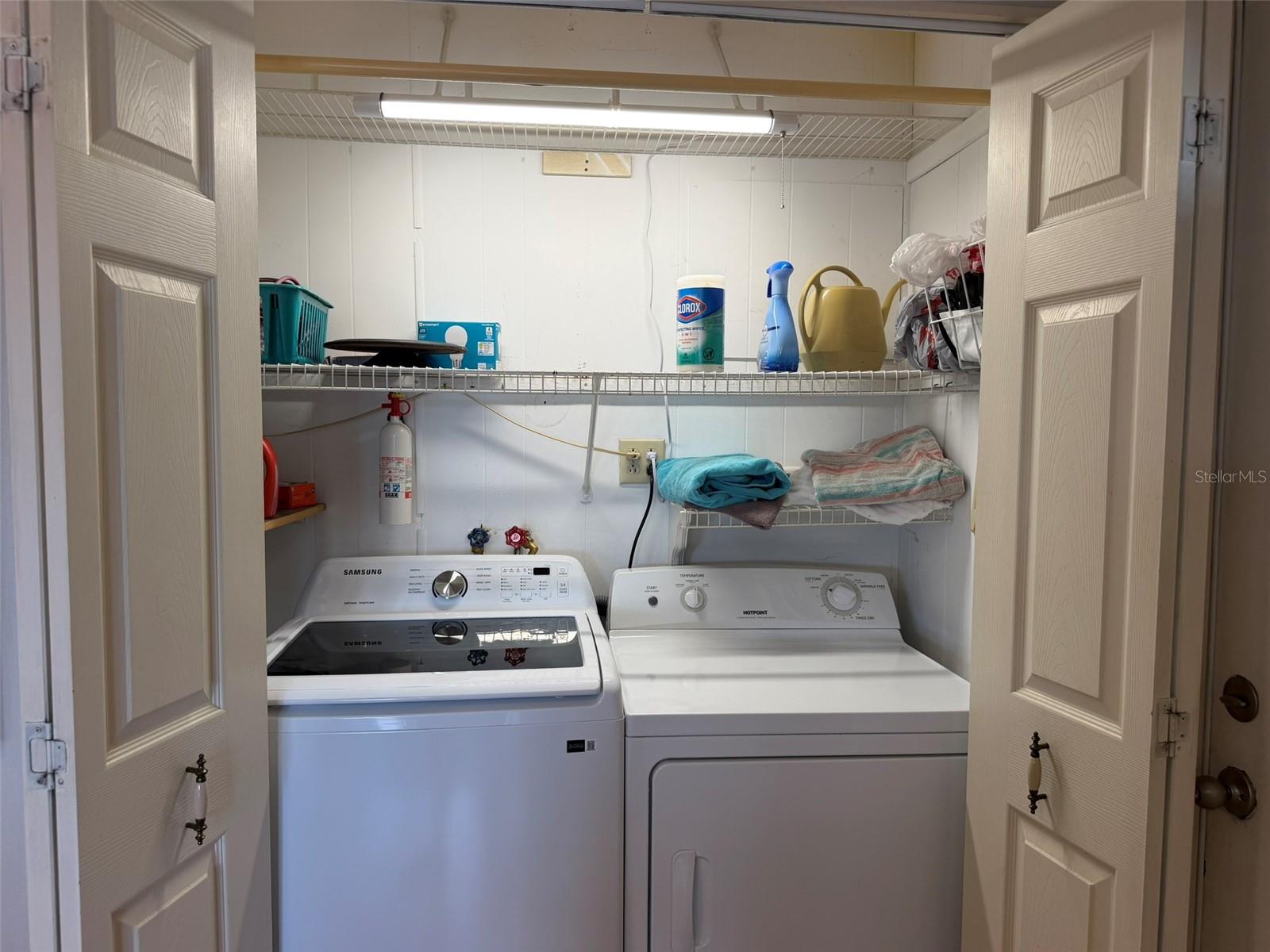 HARBOR COVE - Residential Lease