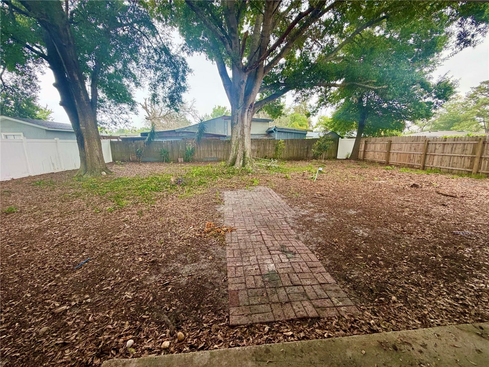 MEADOWS - Residential