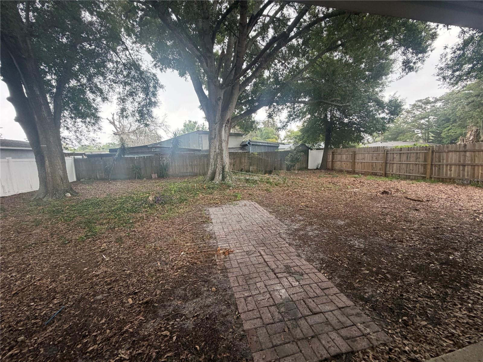 MEADOWS - Residential