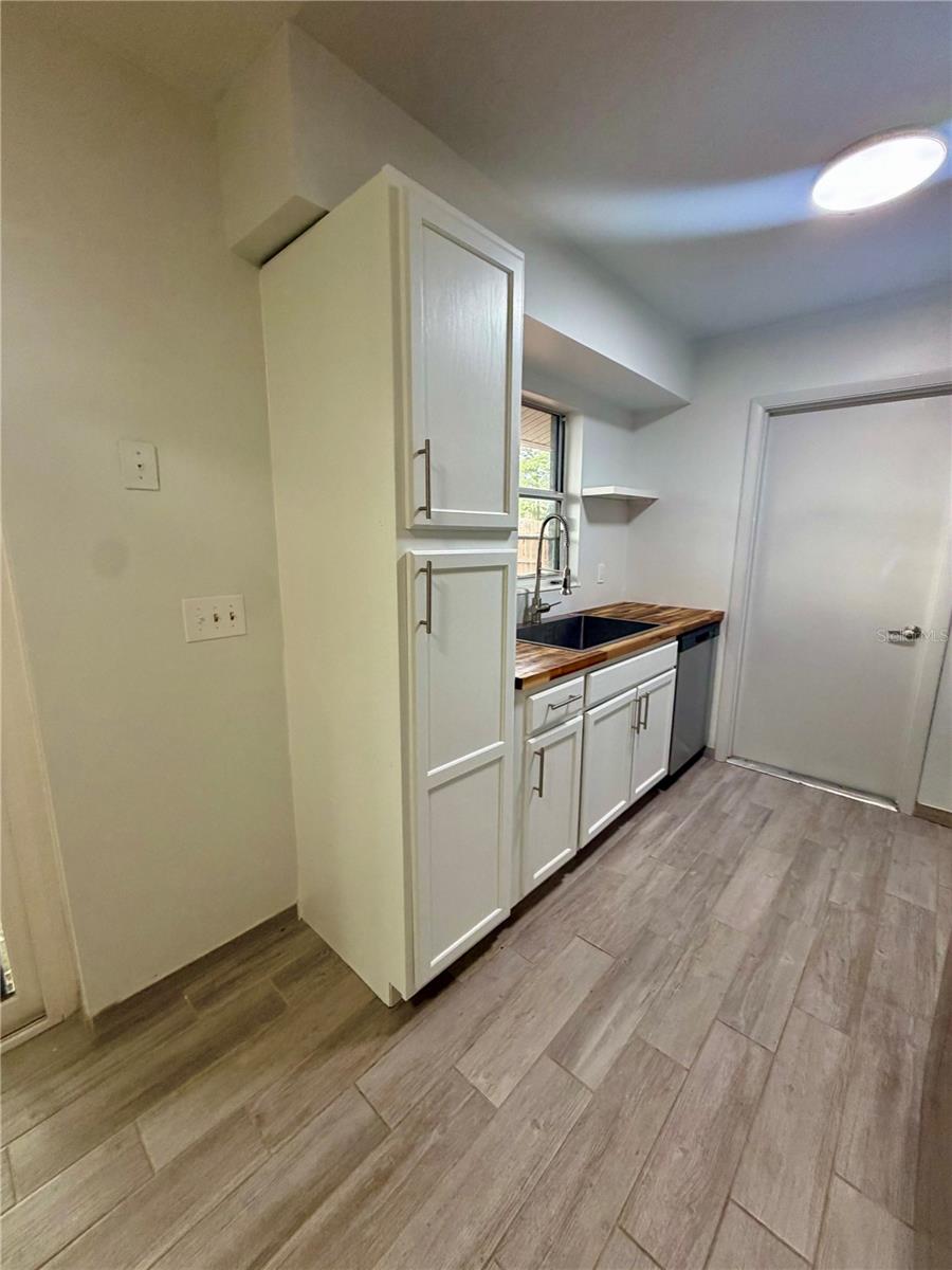 MEADOWS - Residential