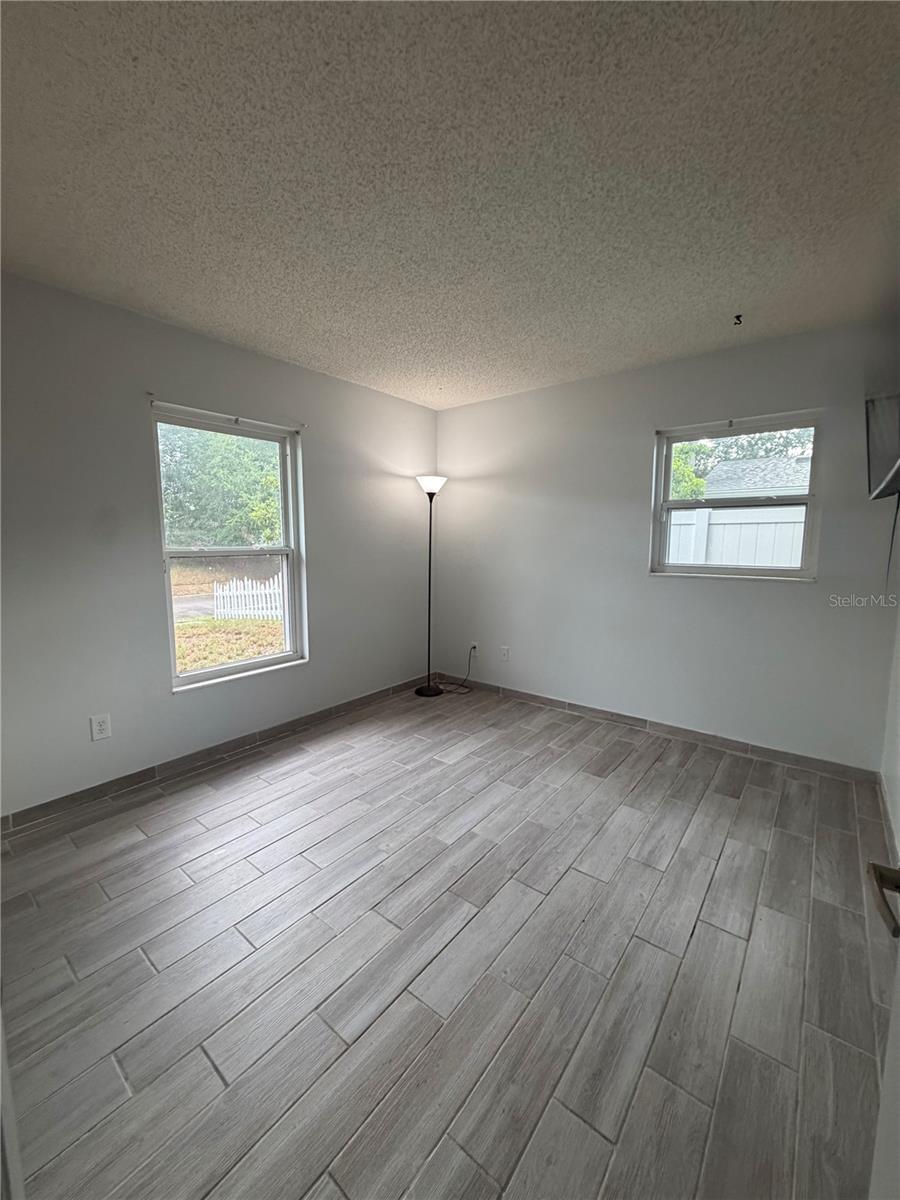 MEADOWS - Residential