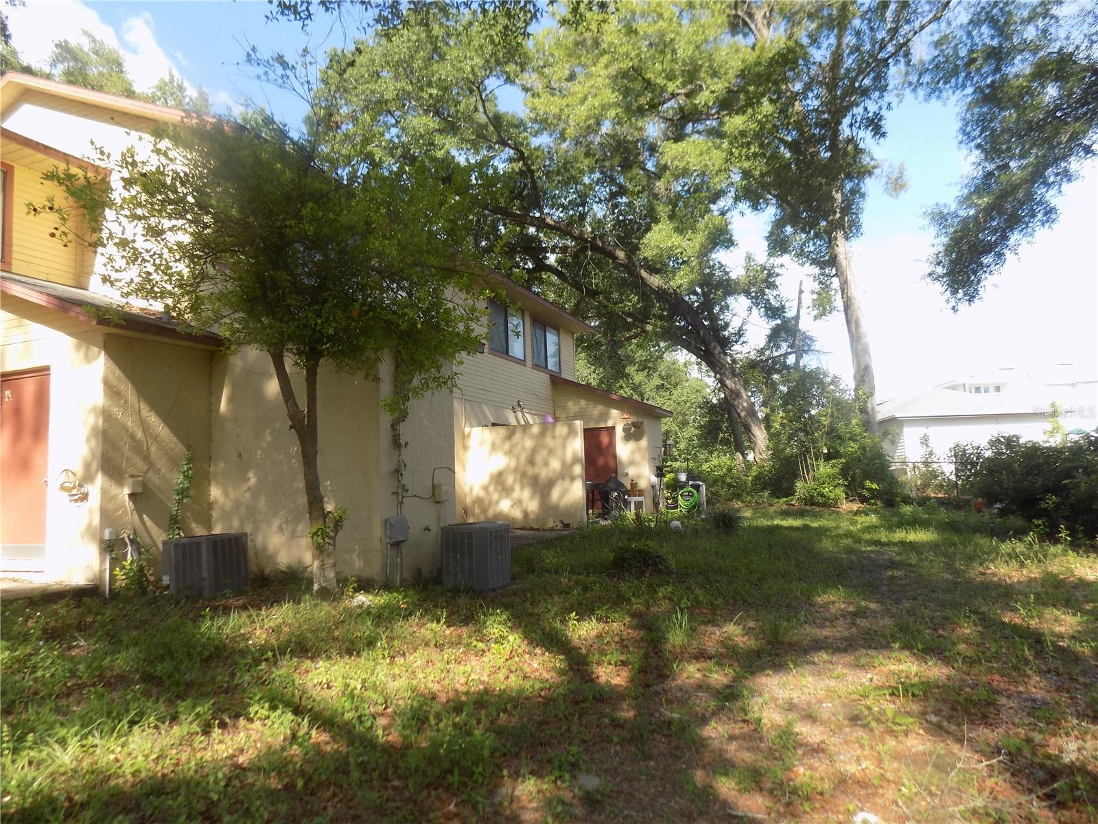 SUGARFOOT OAKS - Residential Income