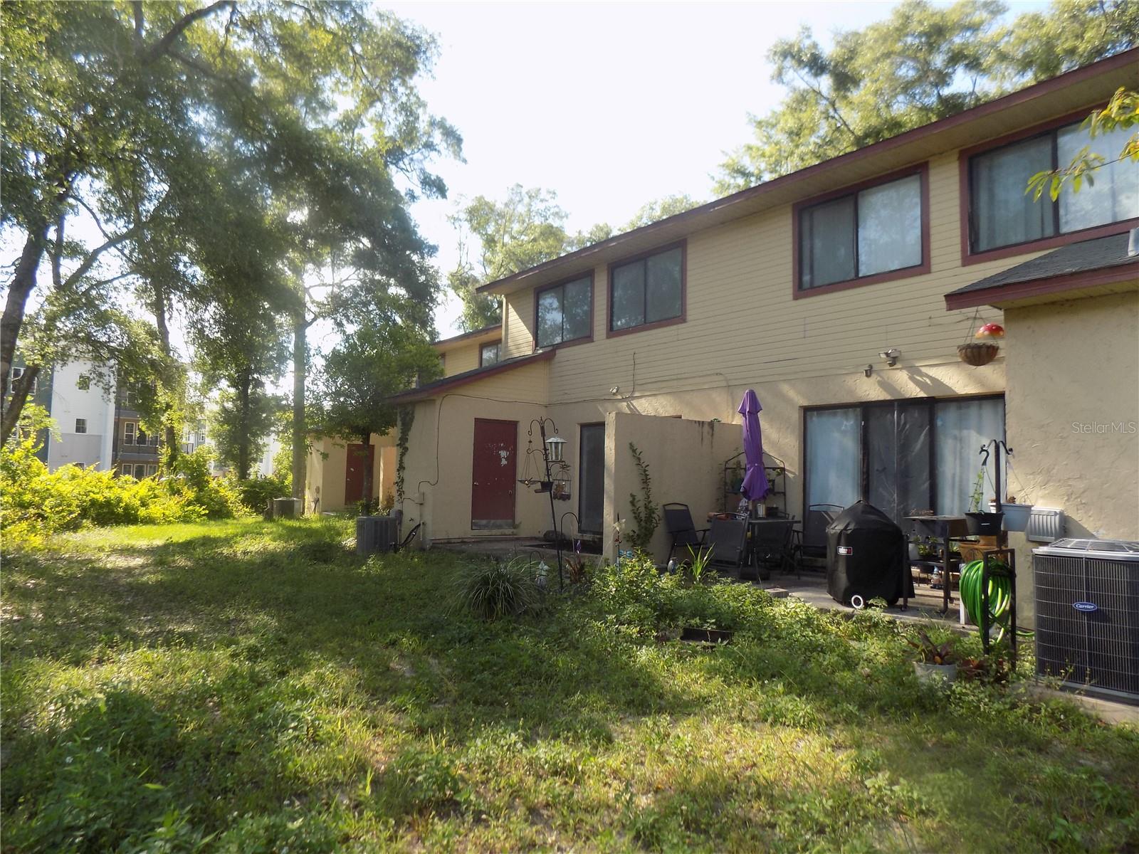 SUGARFOOT OAKS - Residential Income