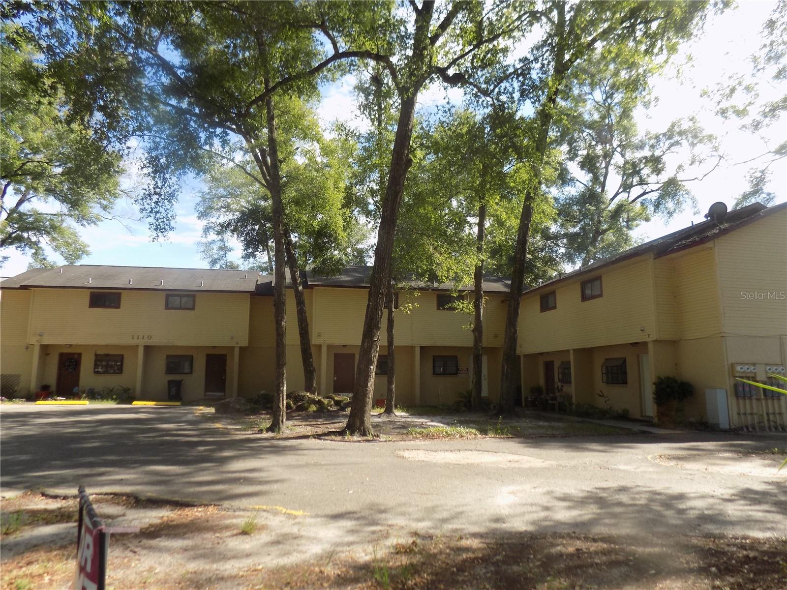 SUGARFOOT OAKS - Residential Income