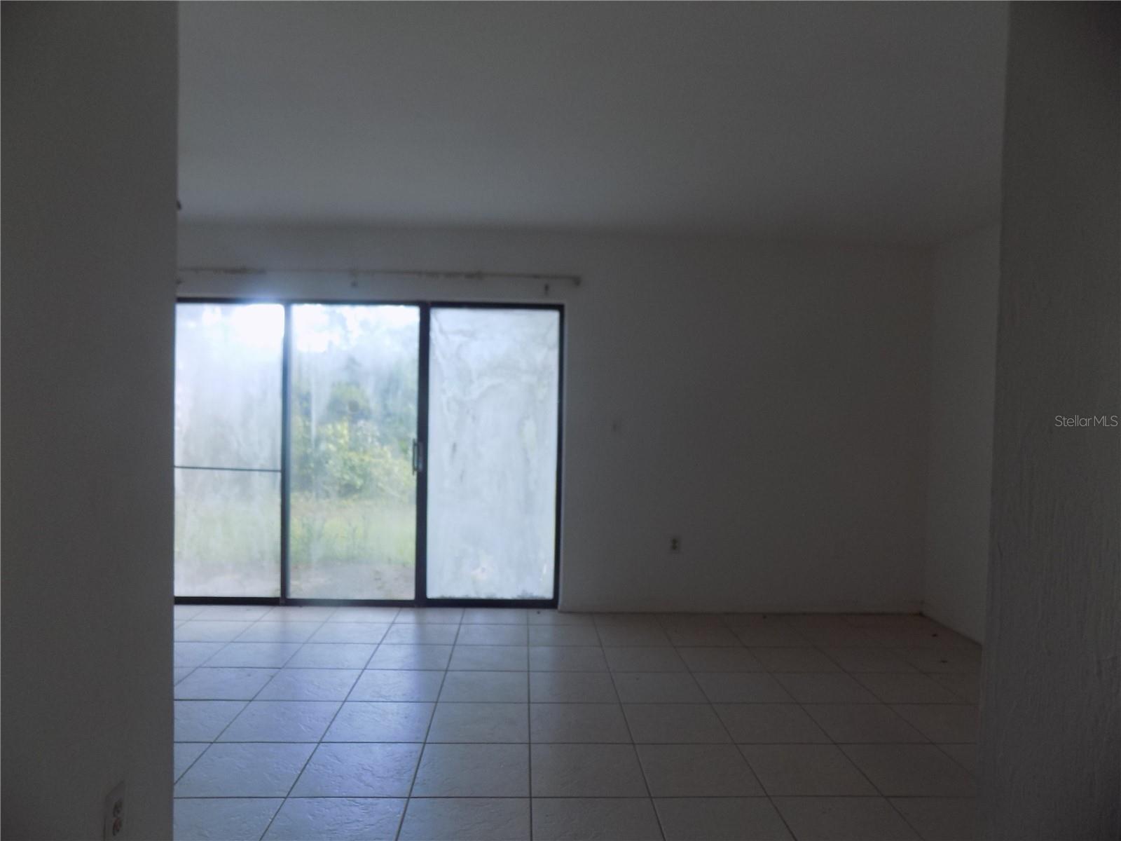 SUGARFOOT OAKS - Residential Income