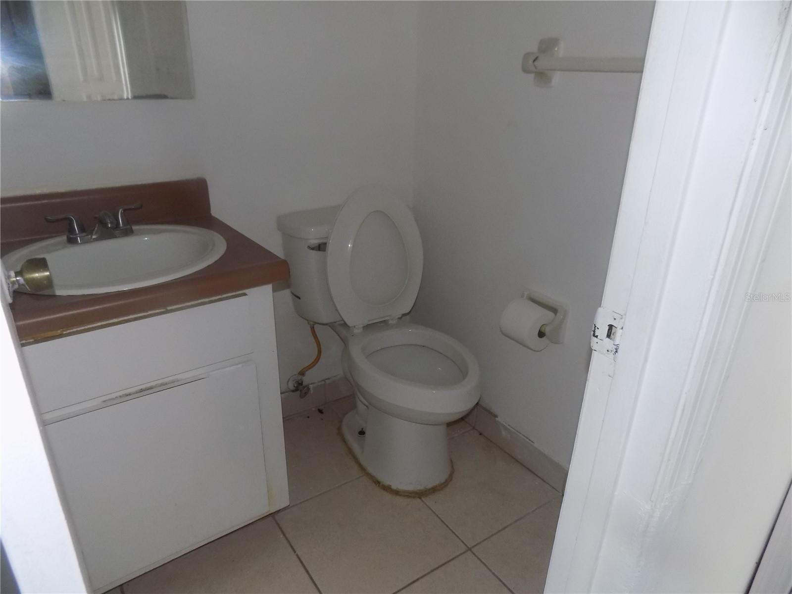 SUGARFOOT OAKS - Residential Income