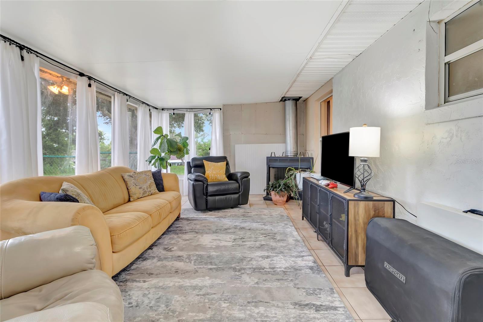 WEDGEWOOD CLUB 7TH ADD - Residential