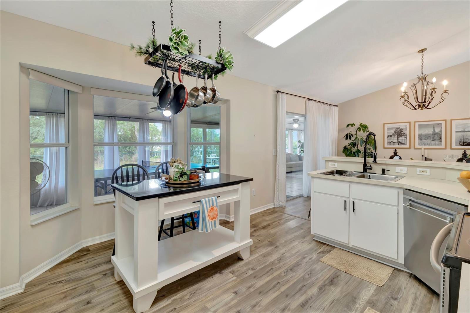 WEDGEWOOD CLUB 7TH ADD - Residential