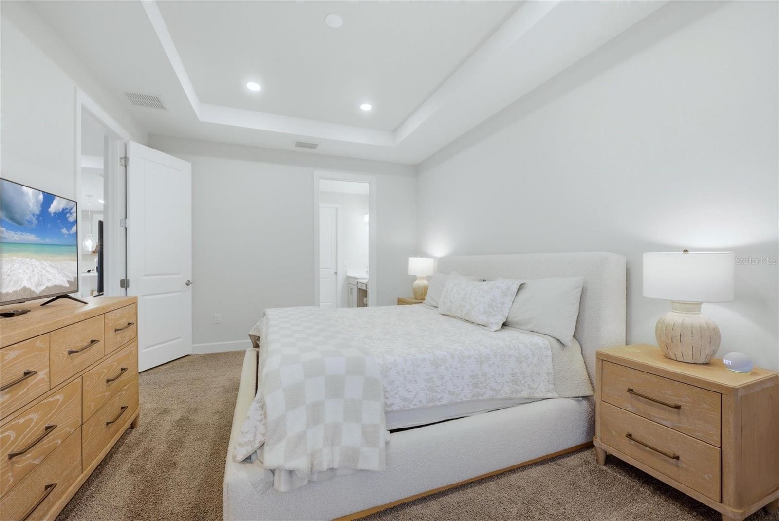 AZARIO ESPLANADE PH III SUBPH D - Residential