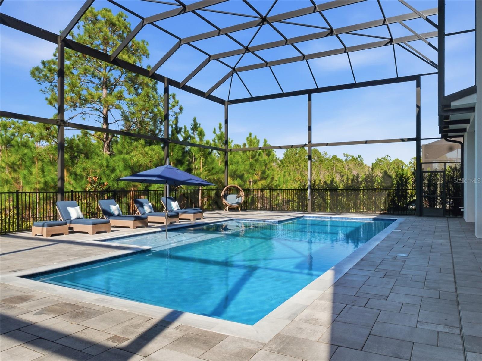LAUREL POINTE PH 1 - Residential