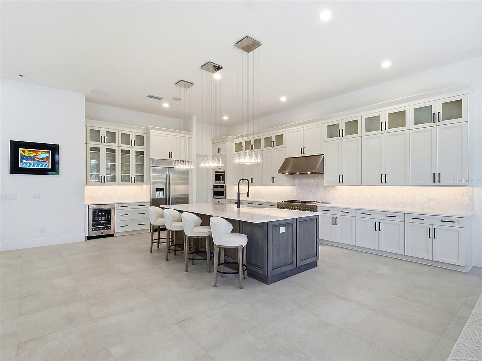 LAUREL POINTE PH 1 - Residential