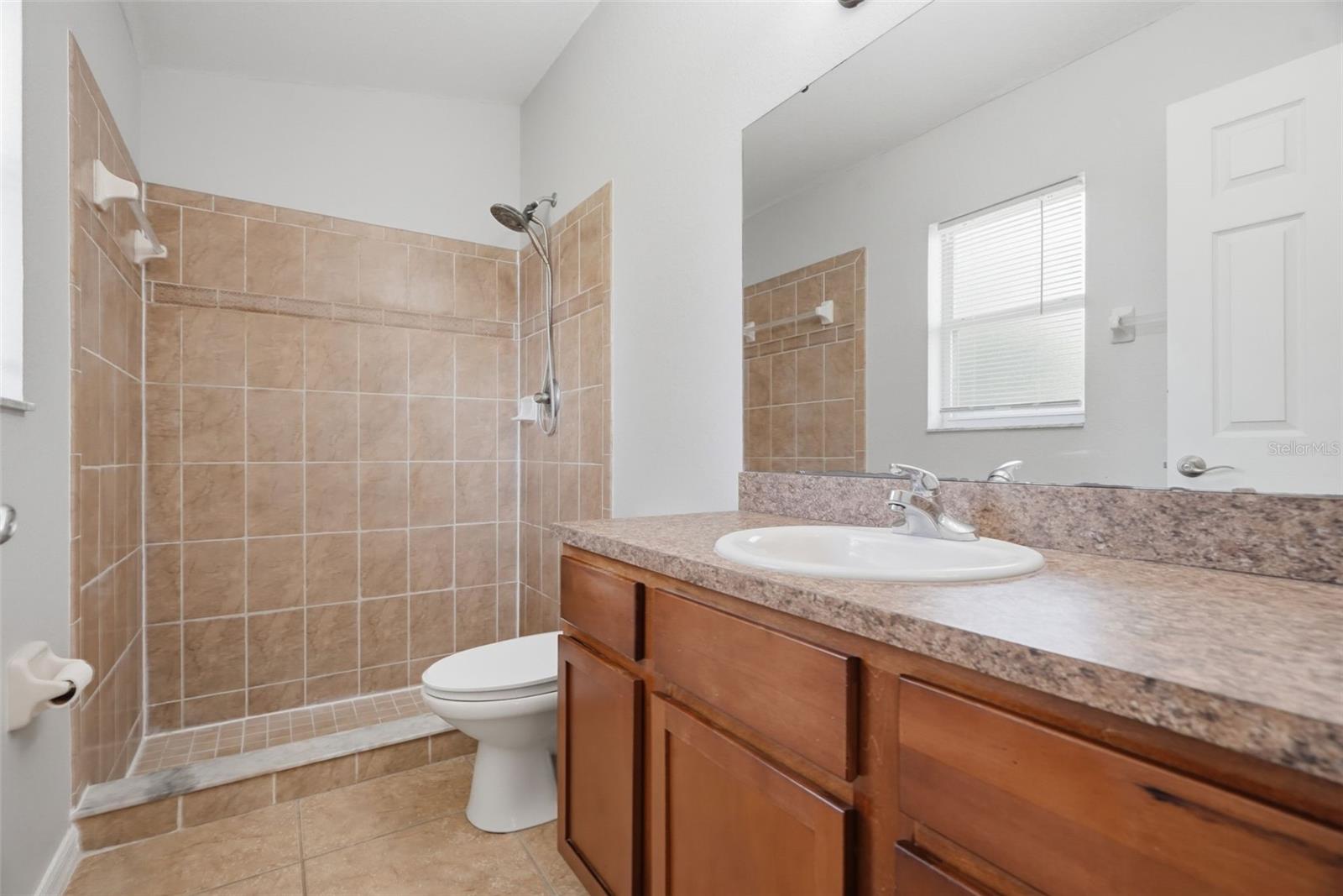 ENCLAVE AT IMPERIAL LAKES - Residential