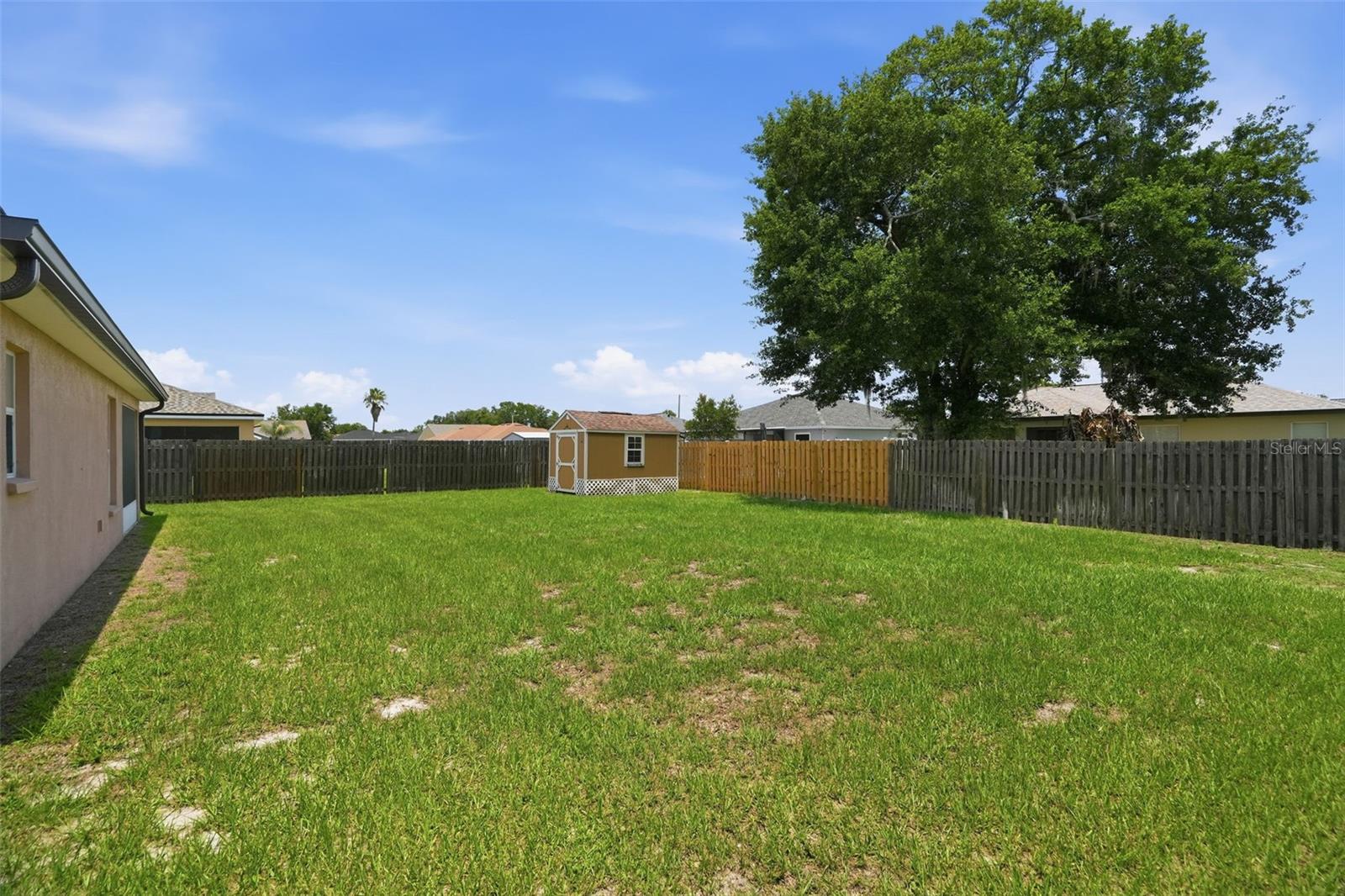 ENCLAVE AT IMPERIAL LAKES - Residential