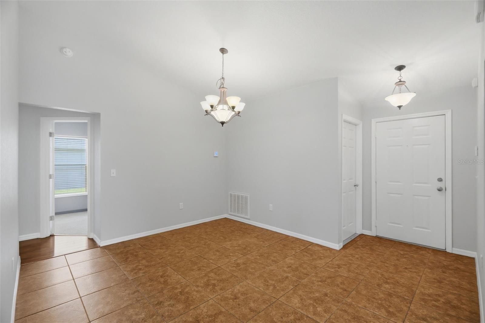 ENCLAVE AT IMPERIAL LAKES - Residential