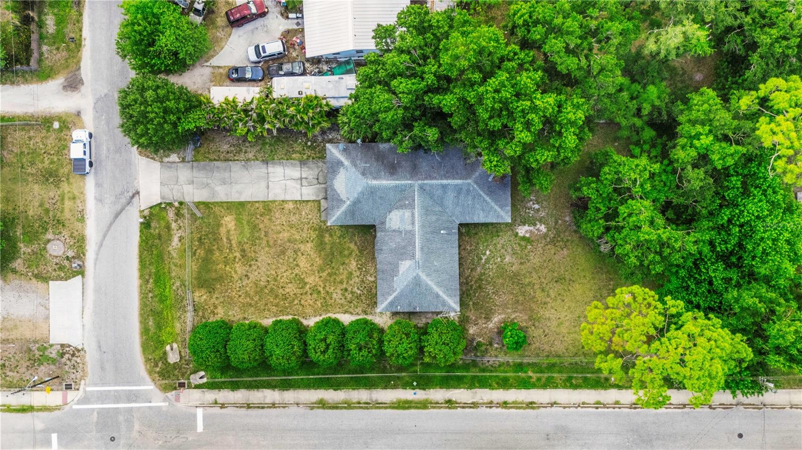 LORRAINE PARK - Residential