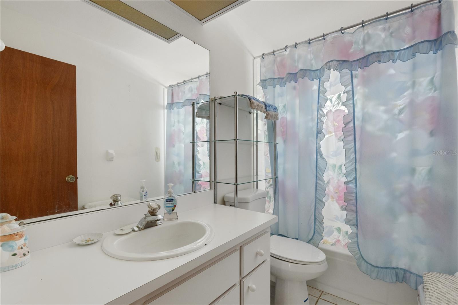LORRAINE PARK - Residential