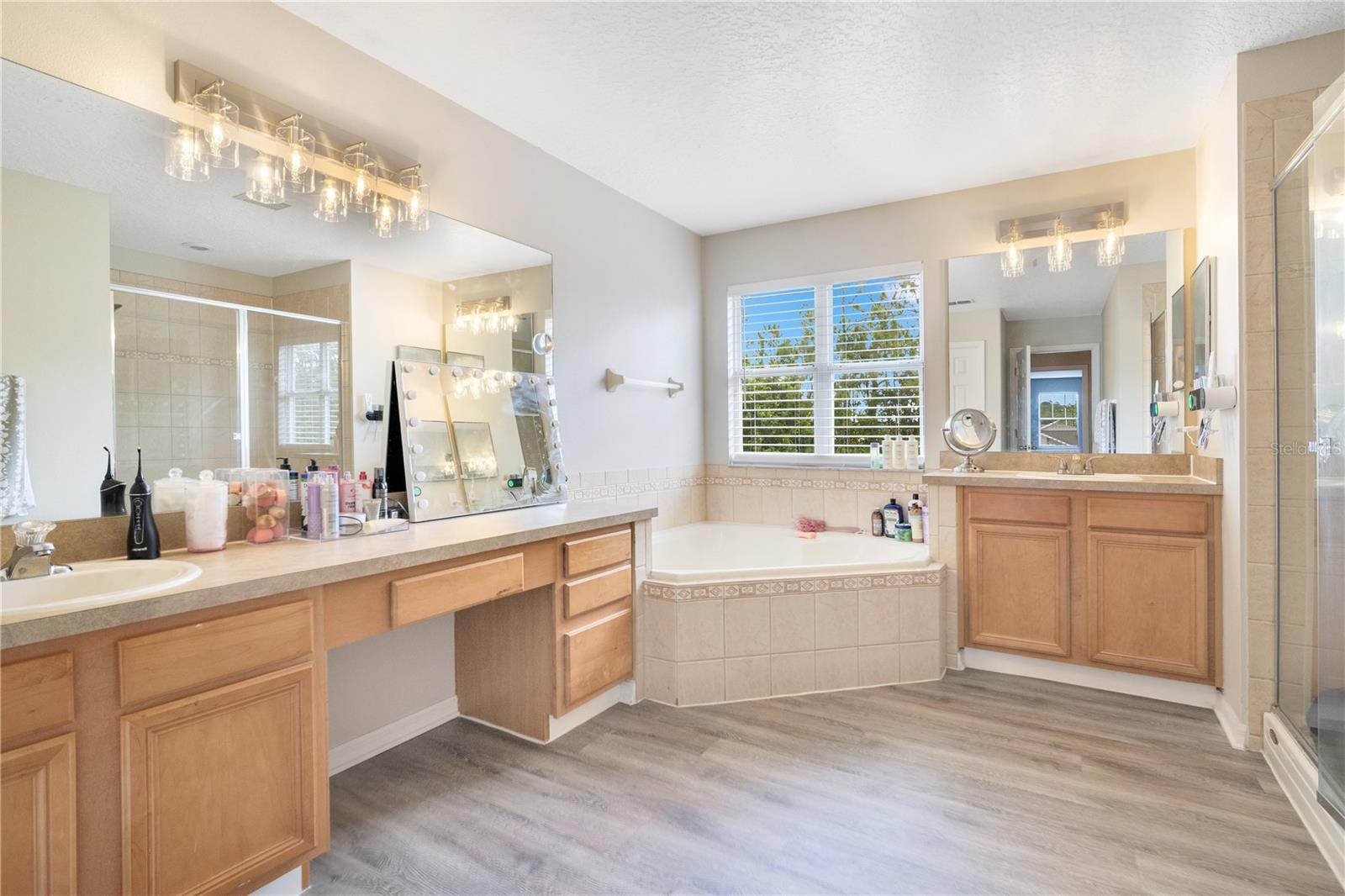 TIVOLI WOODS VILLAGE C 51 84 - Residential