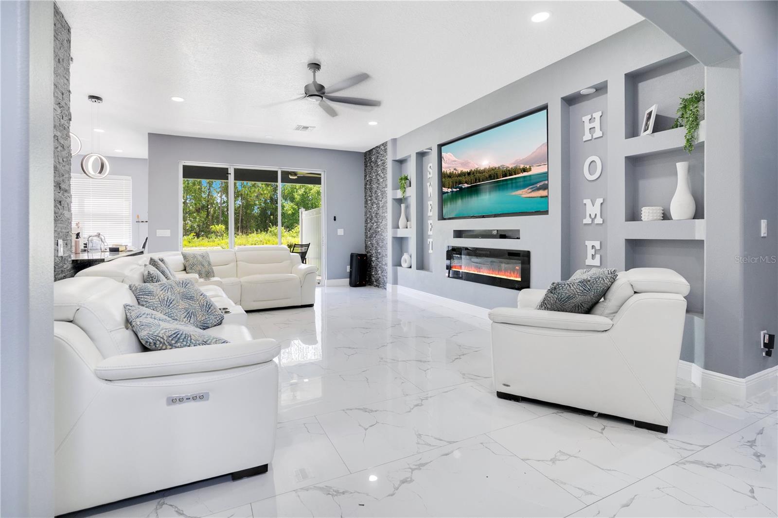TIVOLI WOODS VILLAGE C 51 84 - Residential