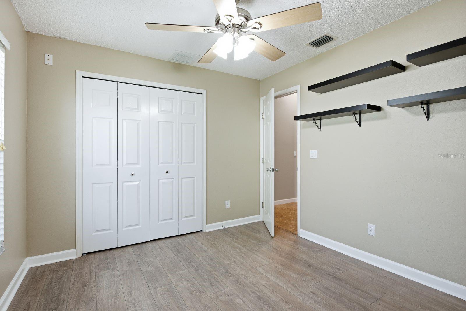 FOUNTAINS AT CYPRESS LAKES THE - Residential Lease