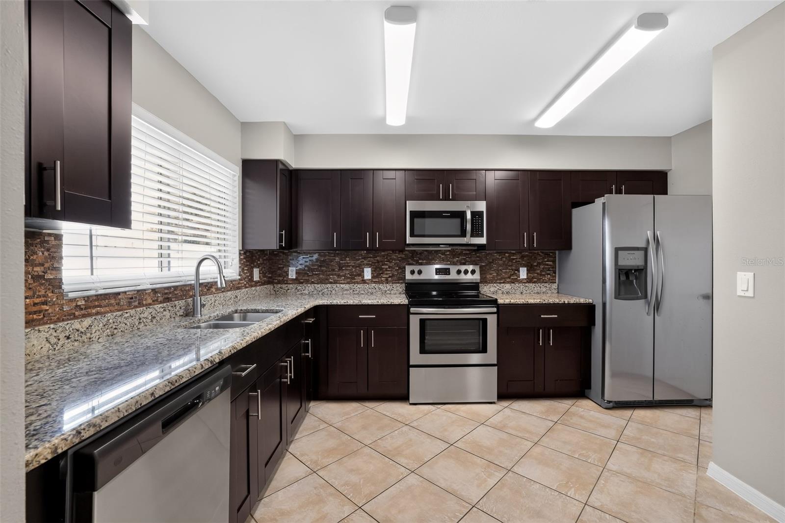 SUMMERFIELD VILLAGE 1 TR 32 - Residential