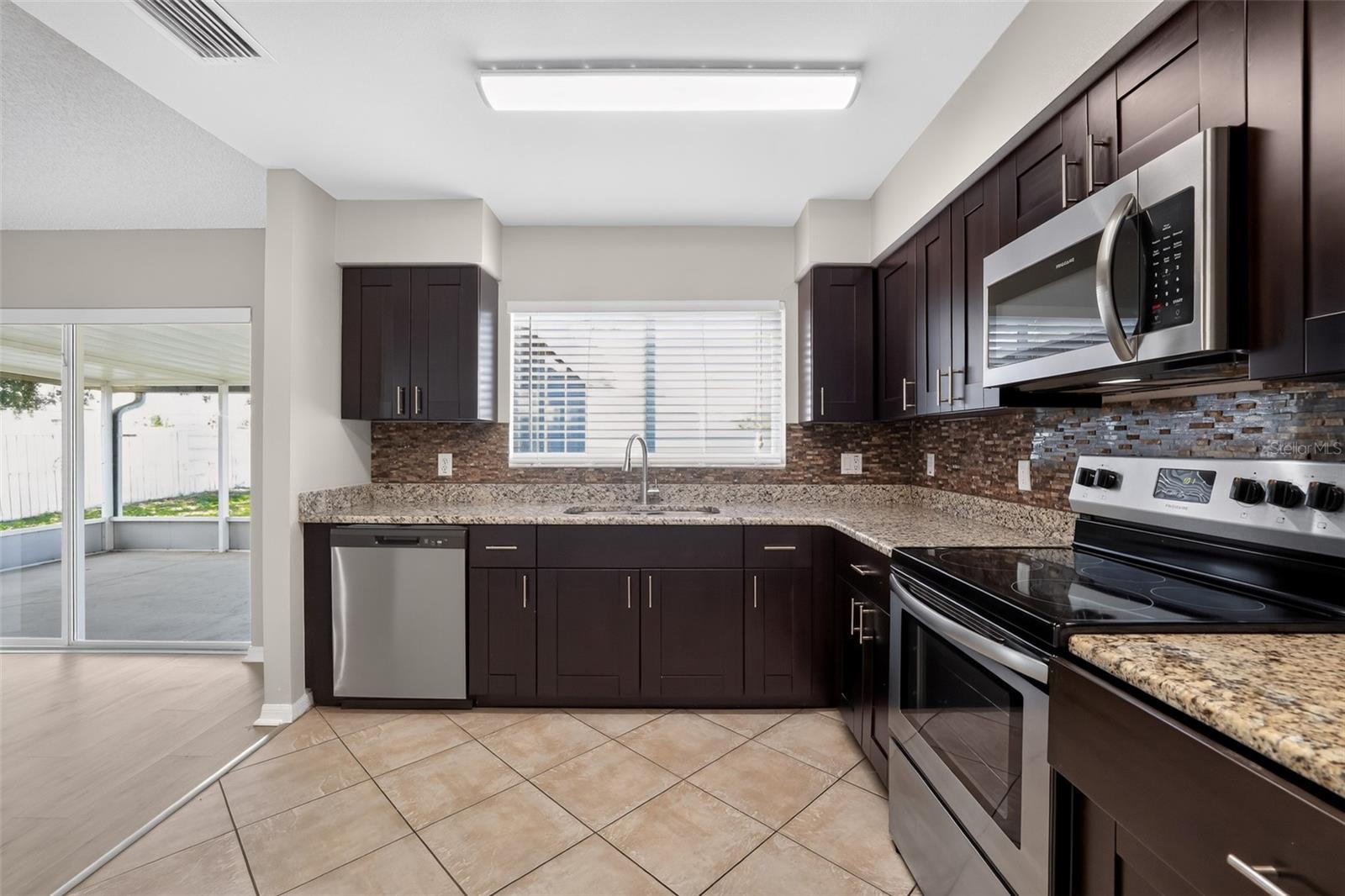 SUMMERFIELD VILLAGE 1 TR 32 - Residential