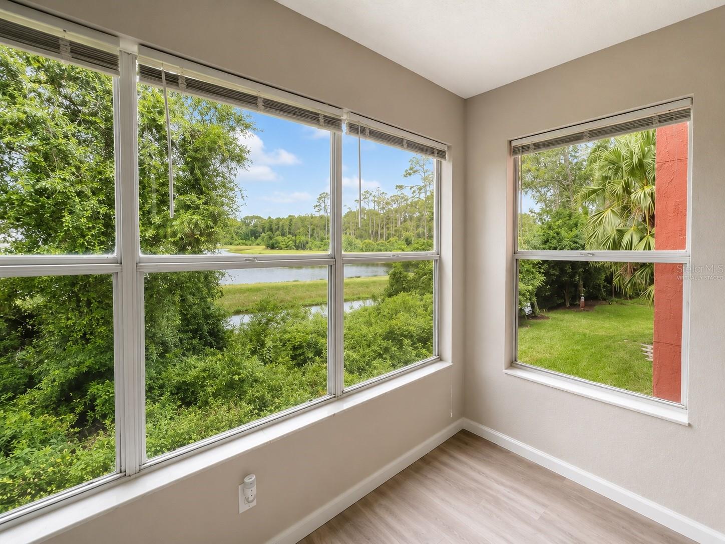 RESIDENCES/MILLENIA - Residential Lease
