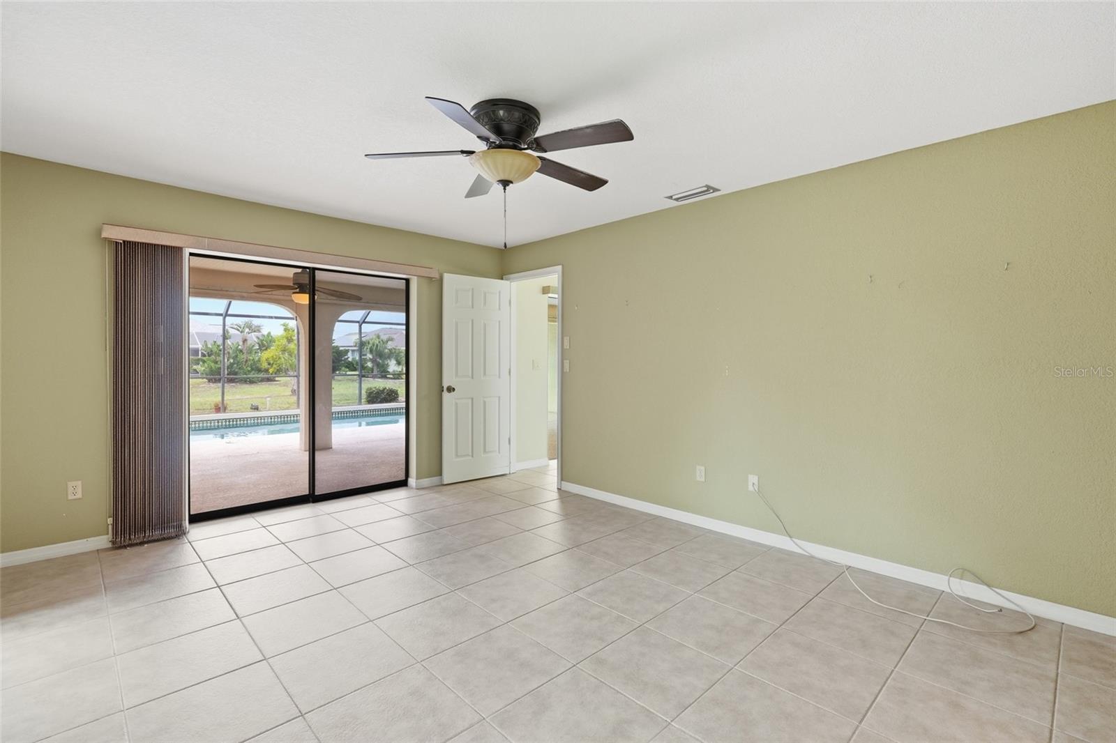 PUNTA GORDA ISLES SEC 23 - Residential