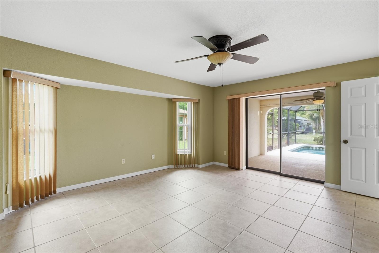 PUNTA GORDA ISLES SEC 23 - Residential