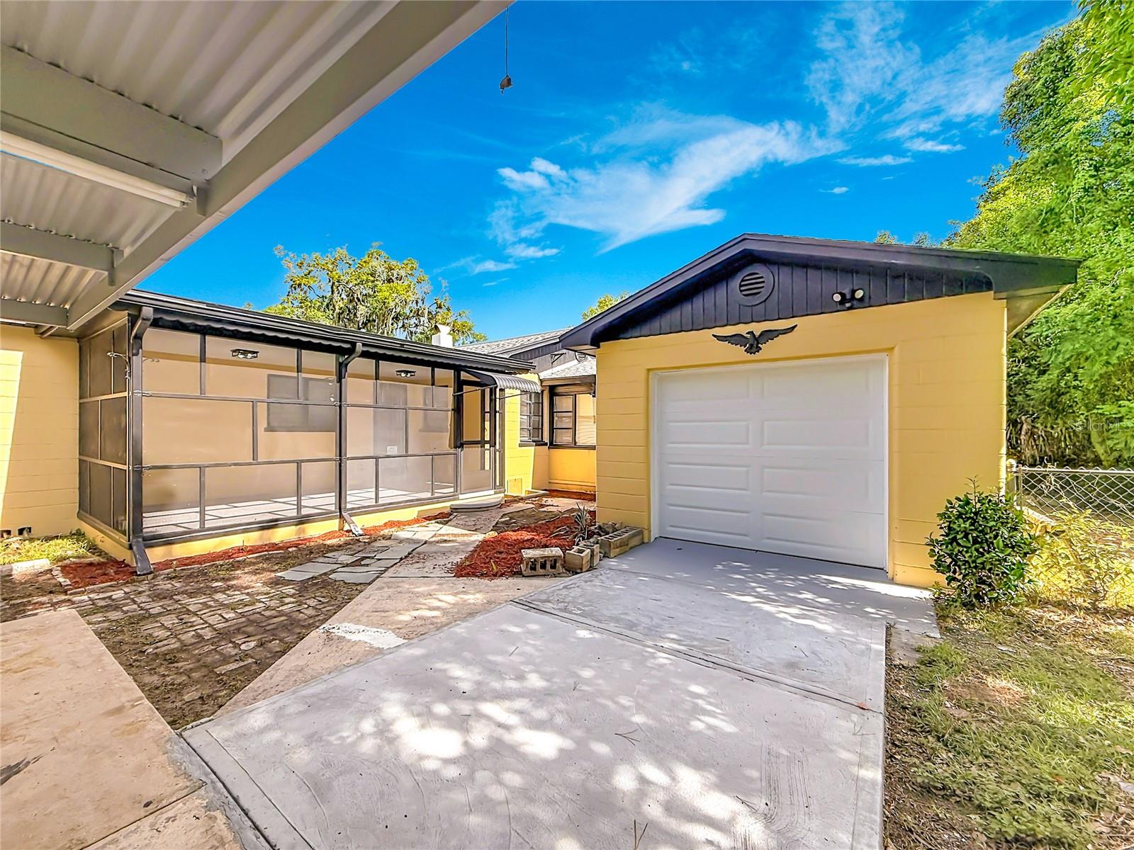 WYOMINA TERRACE - Residential