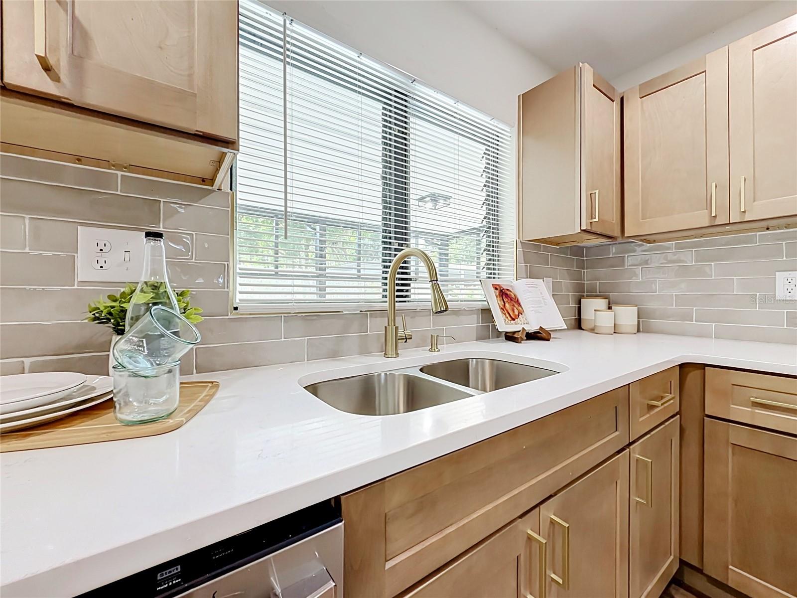 WYOMINA TERRACE - Residential