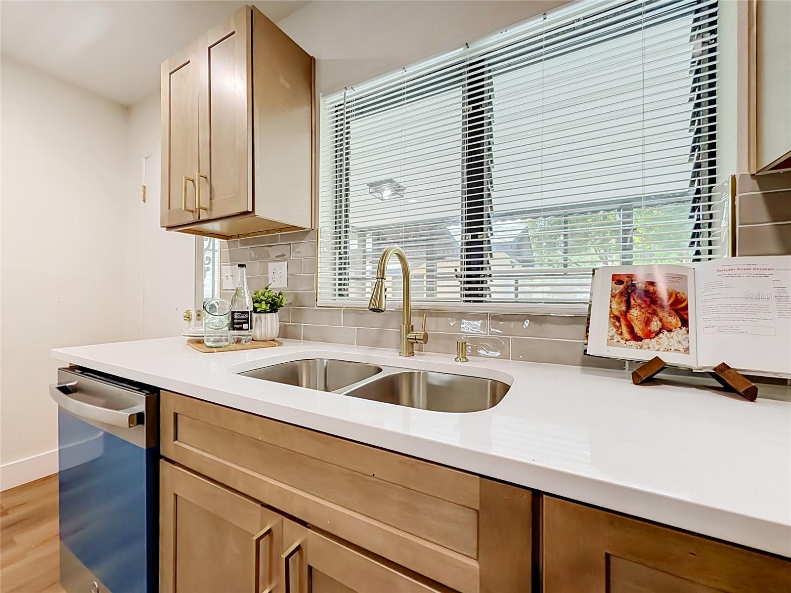 WYOMINA TERRACE - Residential