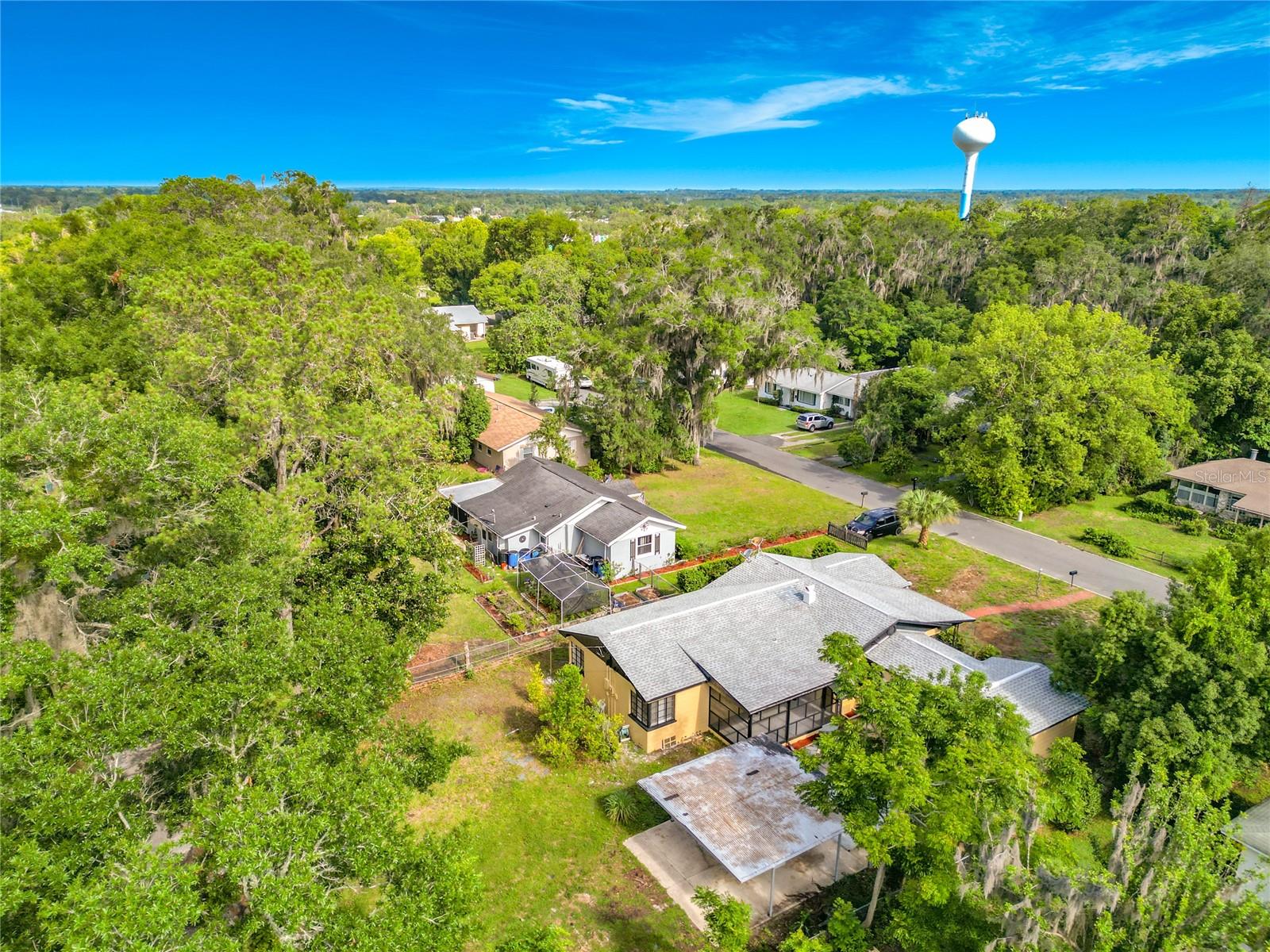 WYOMINA TERRACE - Residential