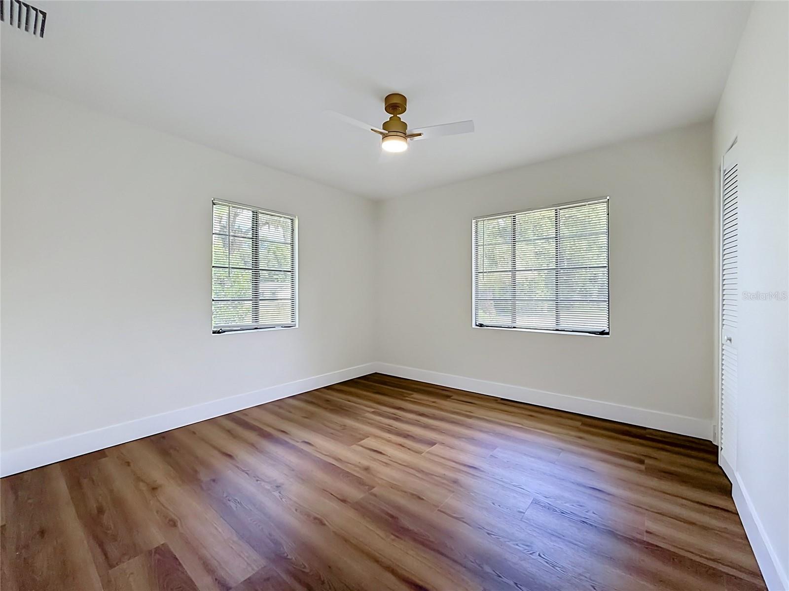 WYOMINA TERRACE - Residential