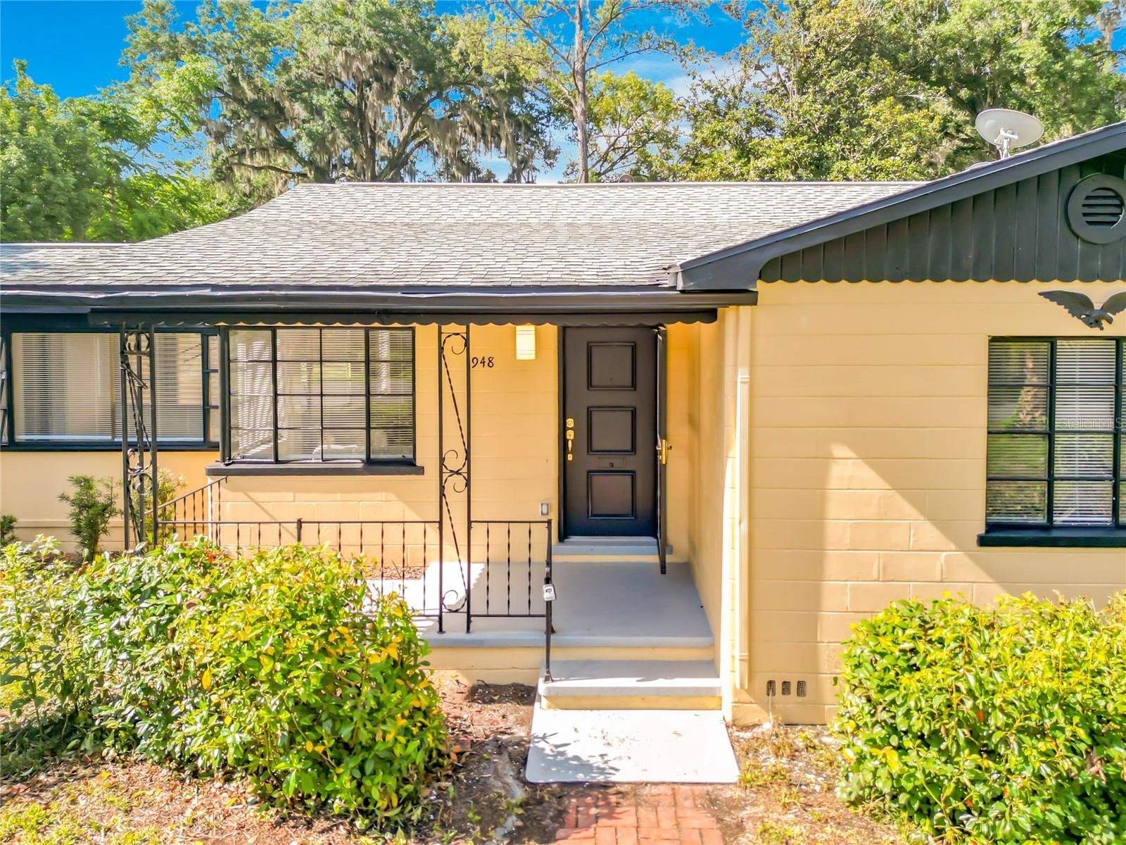 WYOMINA TERRACE - Residential