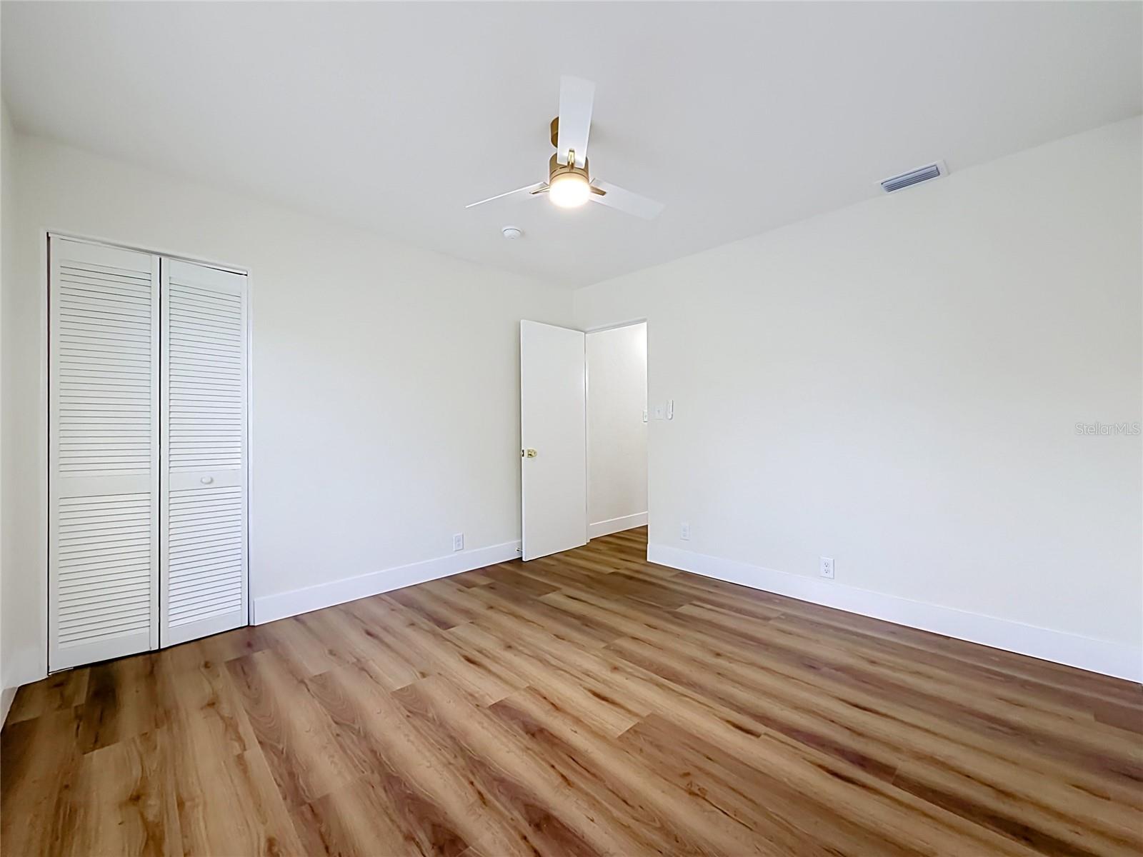 WYOMINA TERRACE - Residential