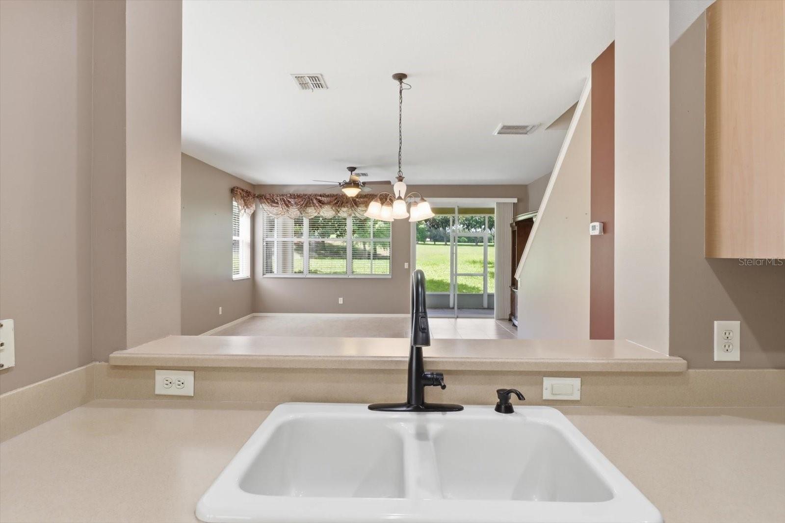 BRENTWOOD TWNHMS PH 01 - Residential