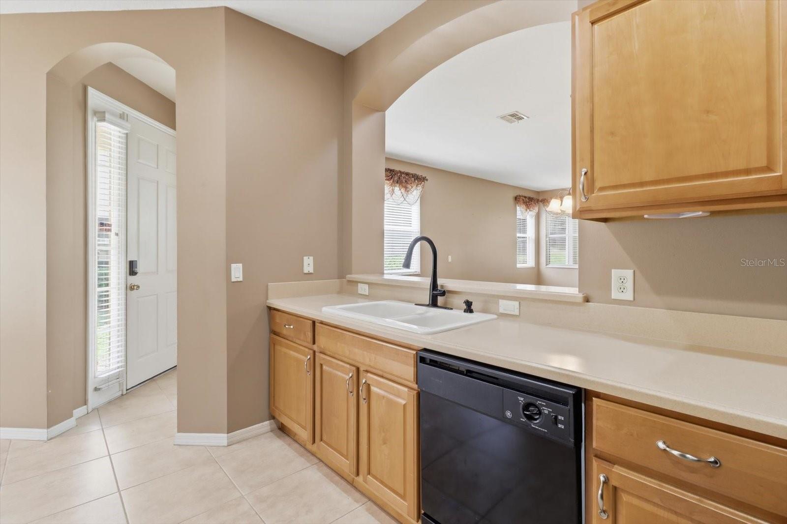 BRENTWOOD TWNHMS PH 01 - Residential