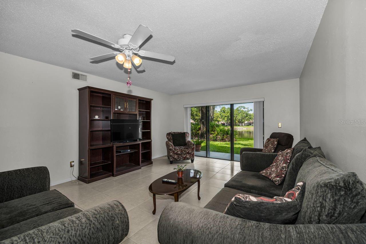 CONDO IV TARPON WOODS - Residential