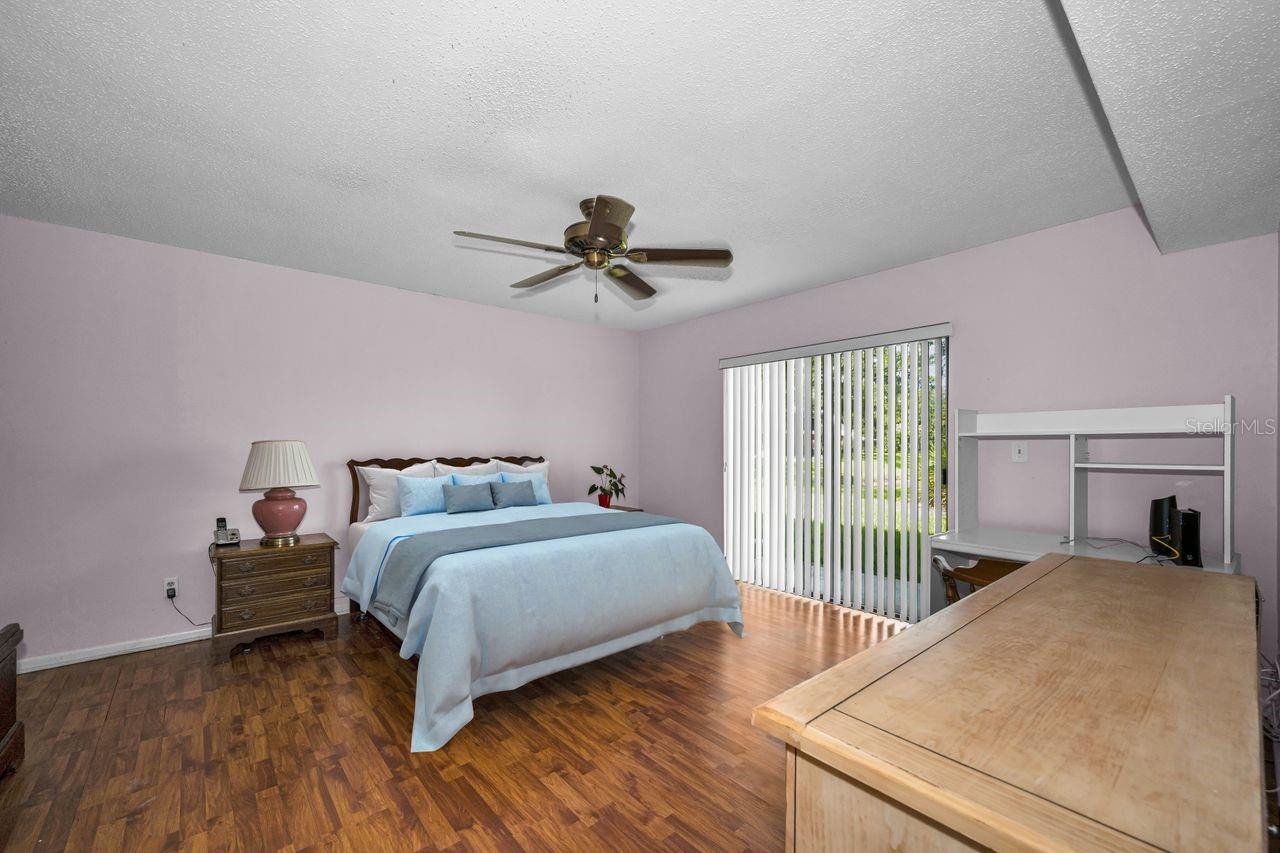 CONDO IV TARPON WOODS - Residential