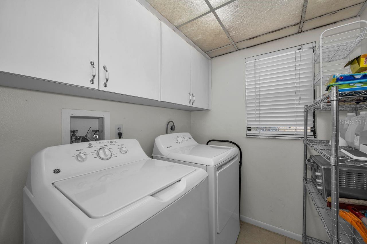 CONDO IV TARPON WOODS - Residential