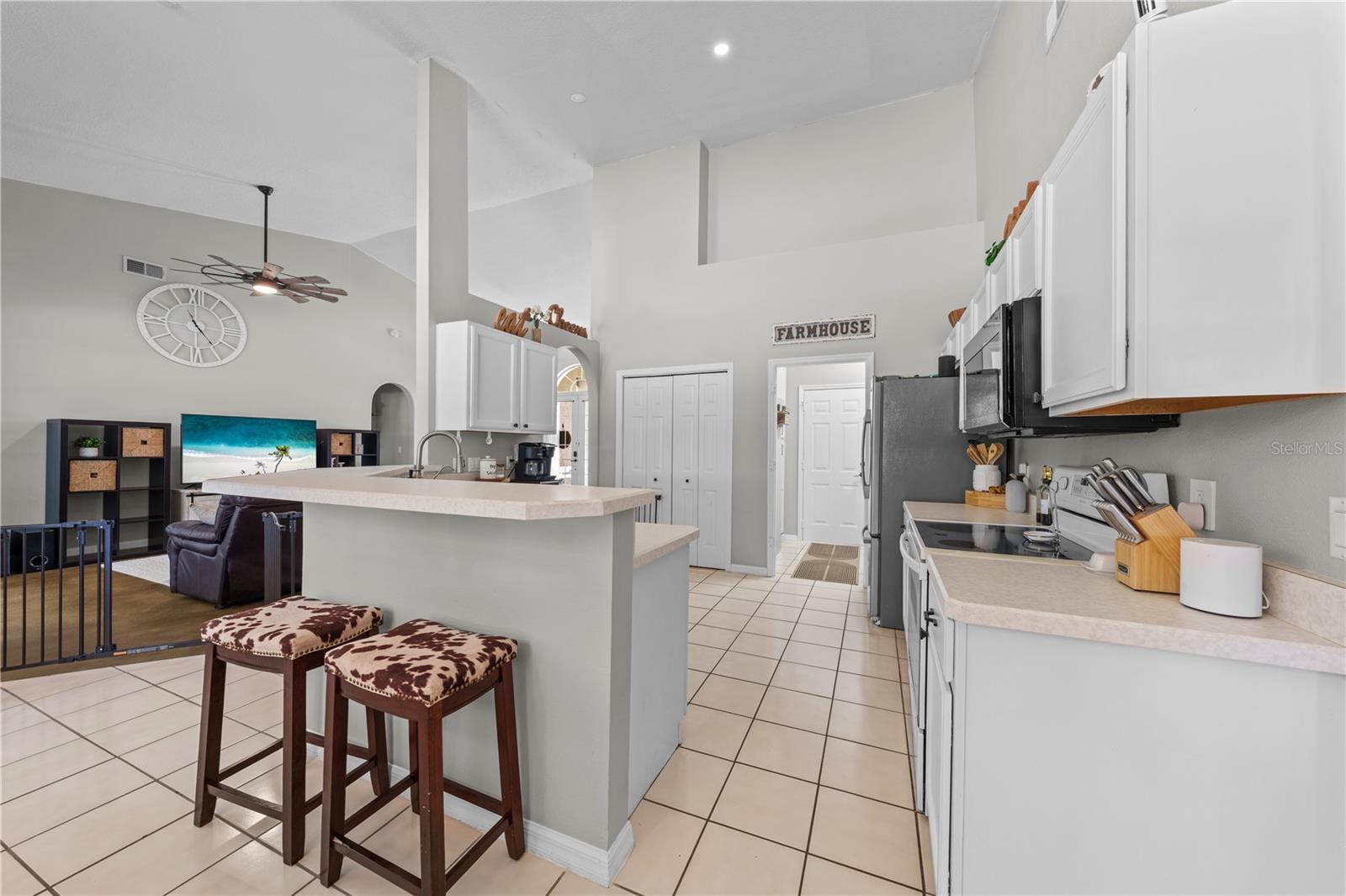 CRESCENT WEST SUB - Residential