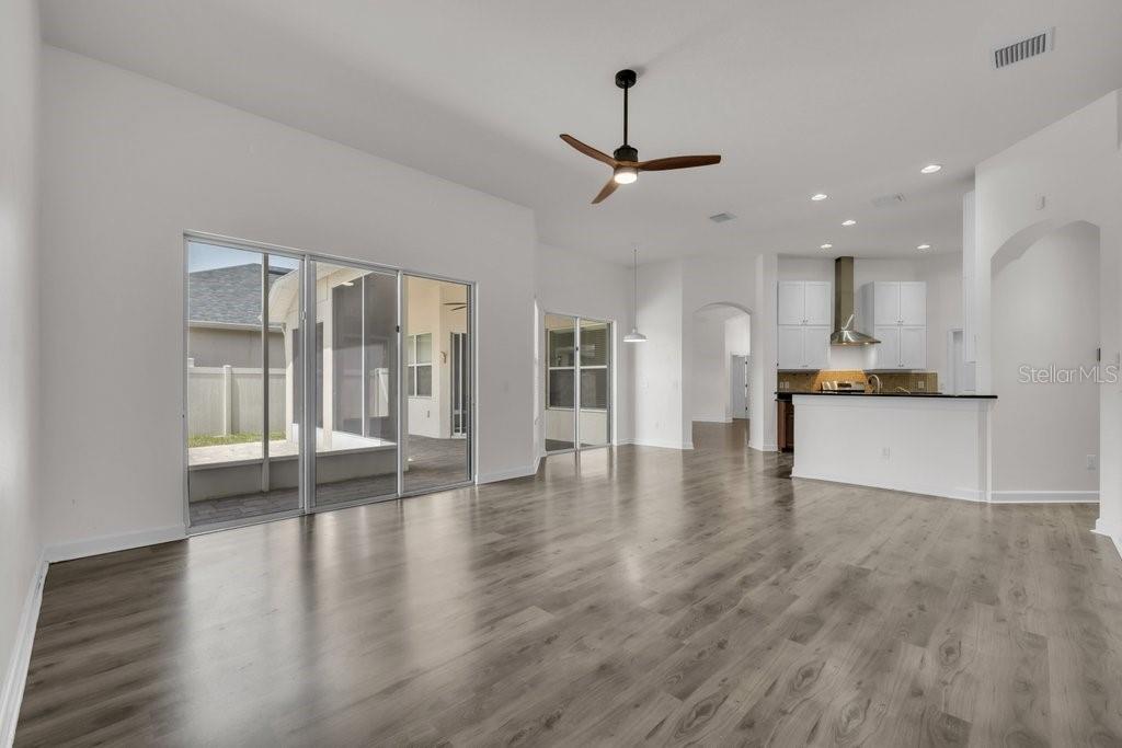 CHANNING PARK - Residential