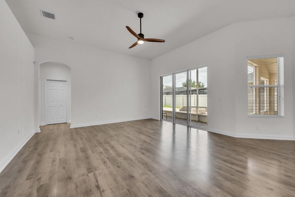 CHANNING PARK - Residential