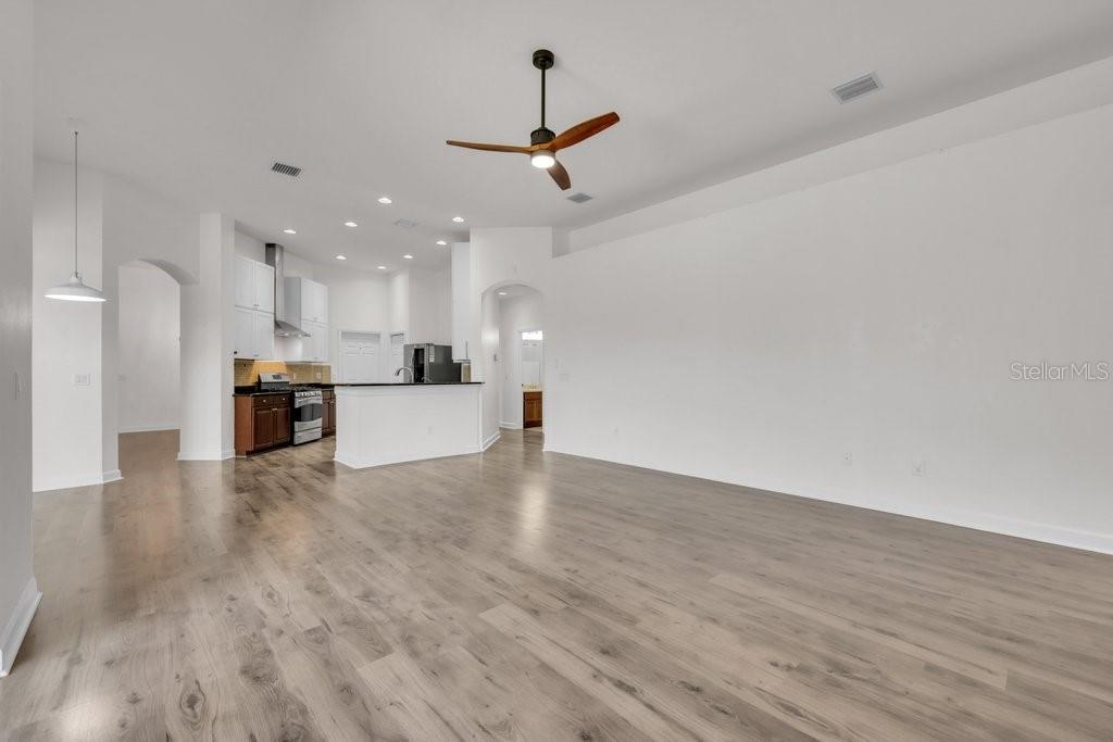 CHANNING PARK - Residential