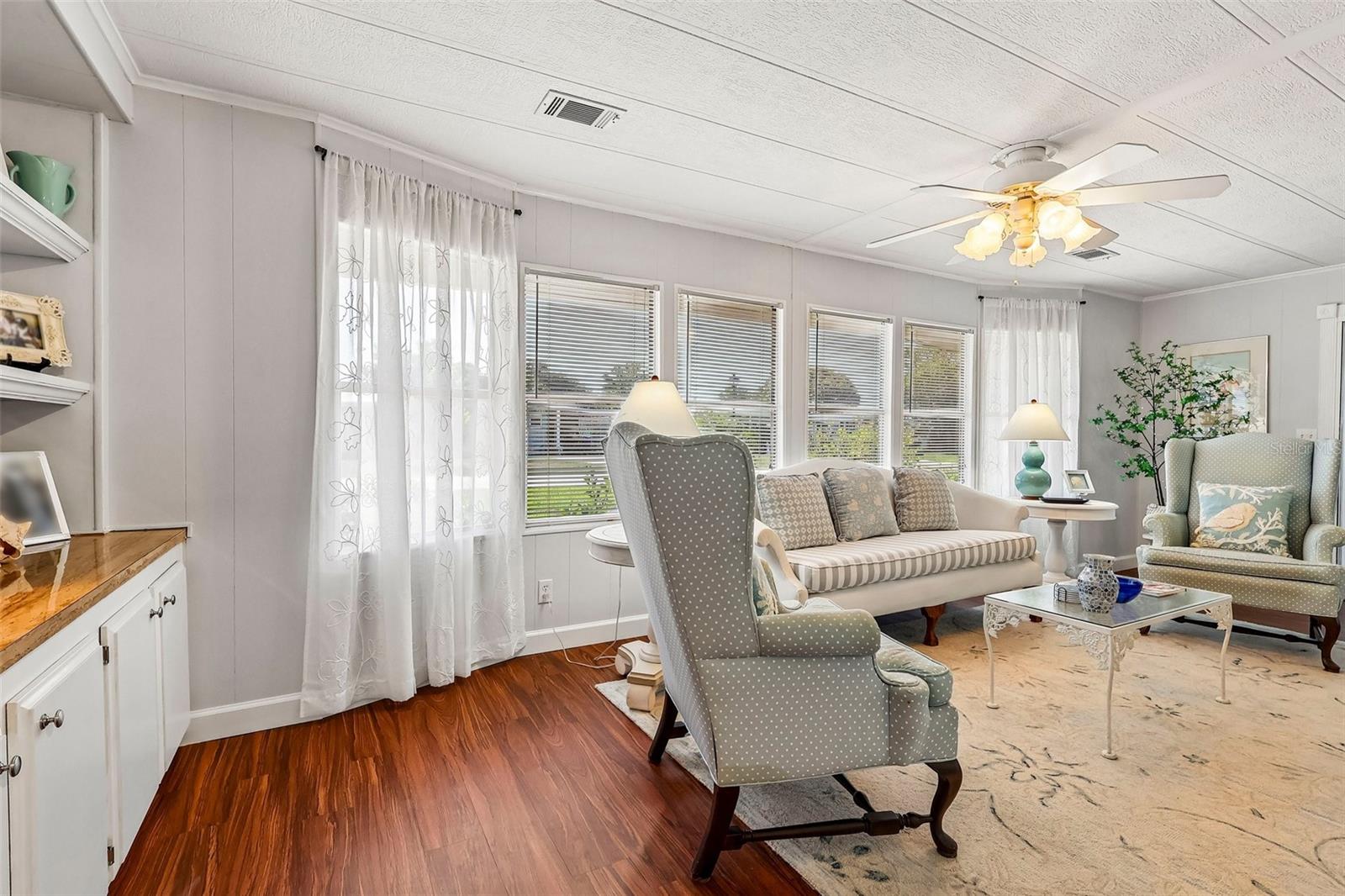 TAVARES LAKE FRANCES ESTATES - Residential