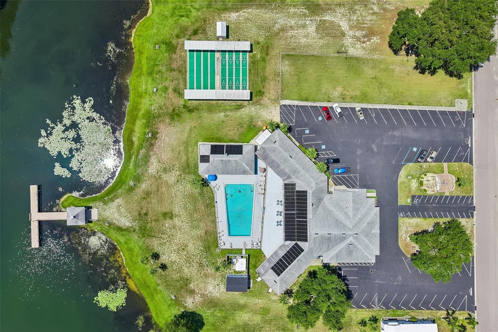 TAVARES LAKE FRANCES ESTATES - Residential