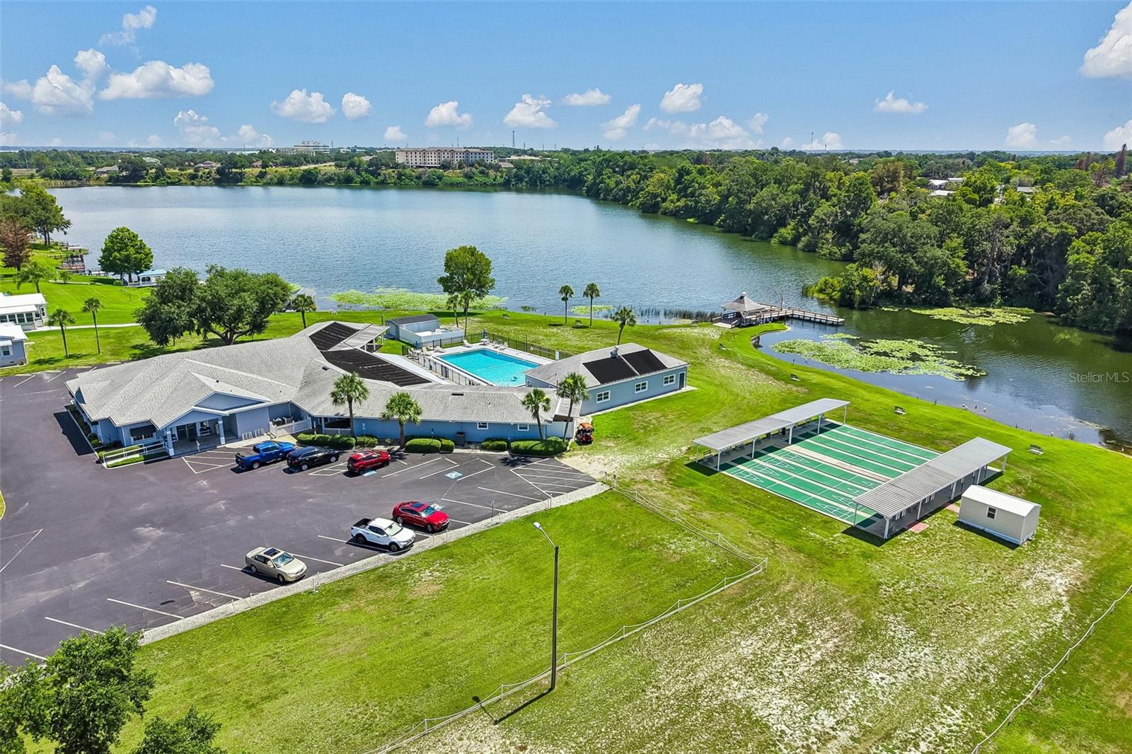 TAVARES LAKE FRANCES ESTATES - Residential