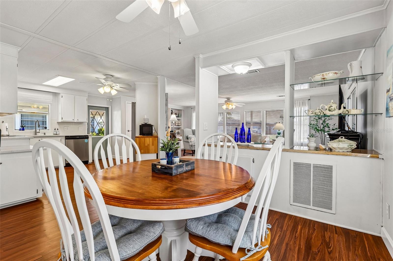 TAVARES LAKE FRANCES ESTATES - Residential