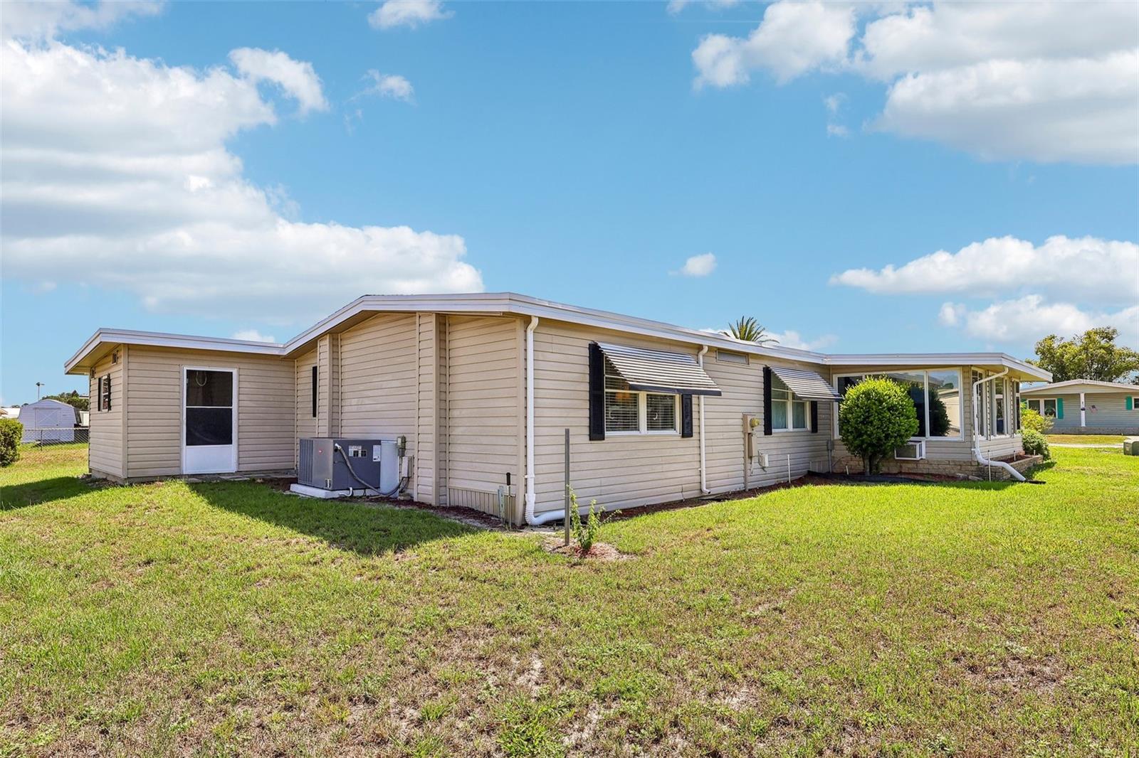 TAVARES LAKE FRANCES ESTATES - Residential