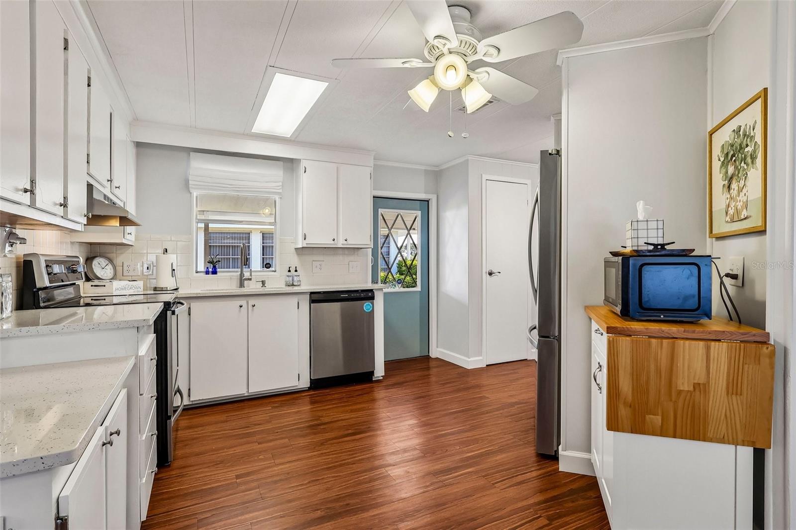 TAVARES LAKE FRANCES ESTATES - Residential